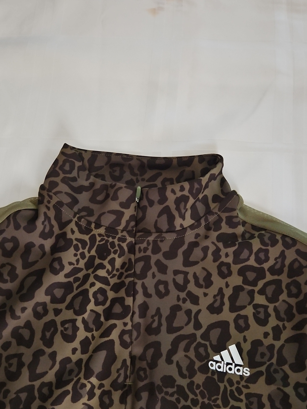 Adidas Leopard Print Activewear Set, Size Medium, Olive - Picture 8 of 9